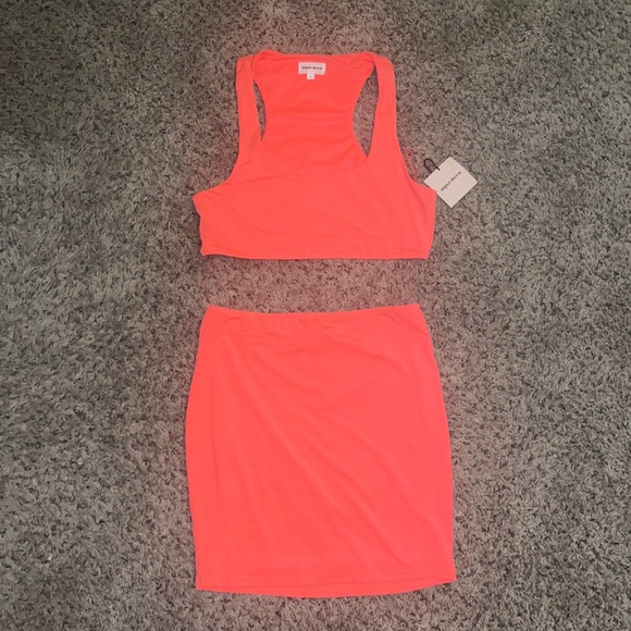 Superdown Gigi Mini Skirt Set NWT - Picture 6 of 10